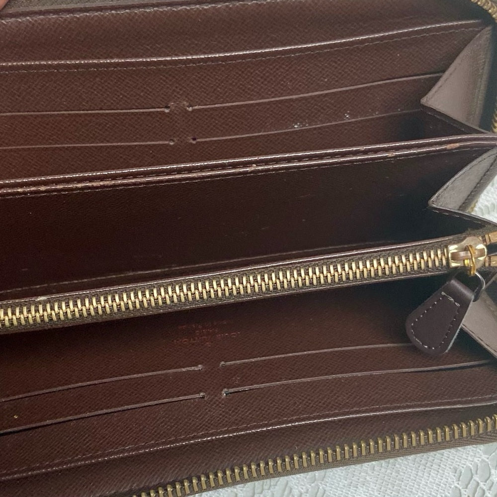 Louis Vuitton Damier Ebene Zippy Long Wallet 7.5in x 4in