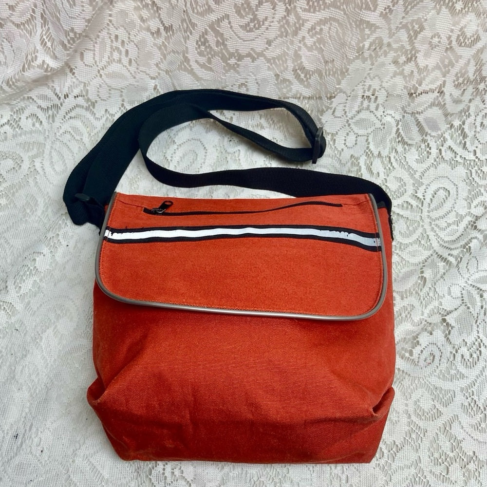 Vintage Orange Messenger Crossbody Bag 11in x 9in x 5in