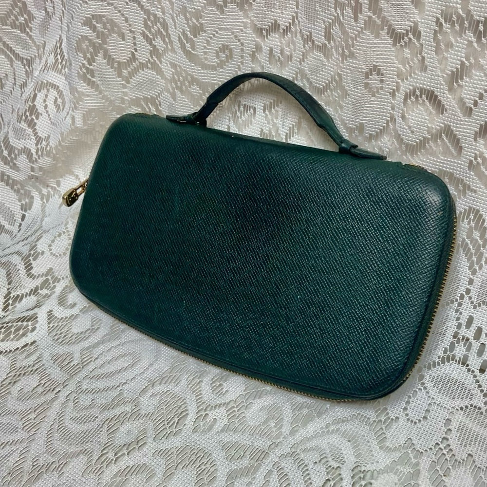 Vintage Rare Louis Vuitton, Green Taiga Leather Small Zippy Briefcase- Organizer