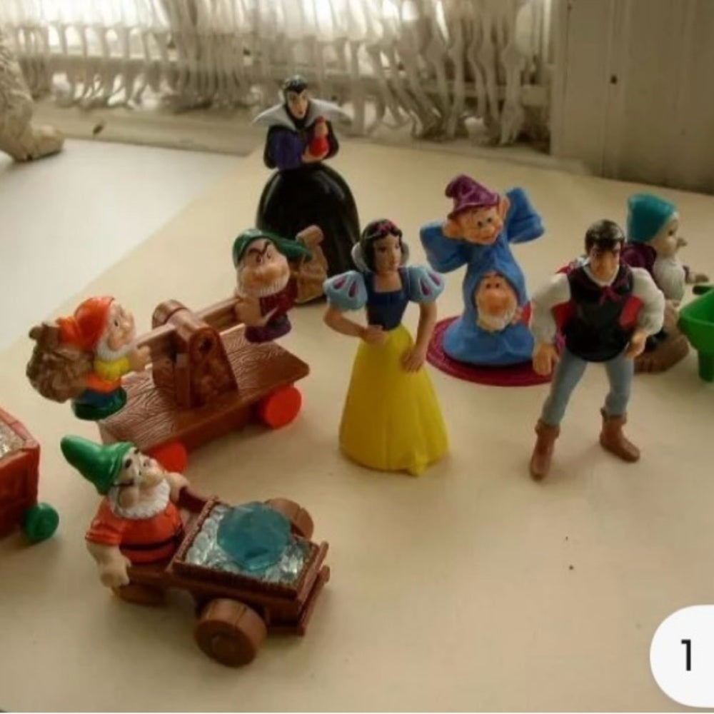 Disney, Snow White and the 7 Dwarfs