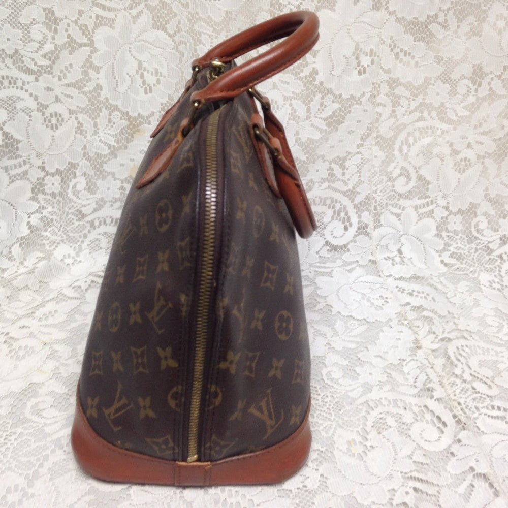 Louis Vuitton Brown Mono, Coated Canvas Alma Handb