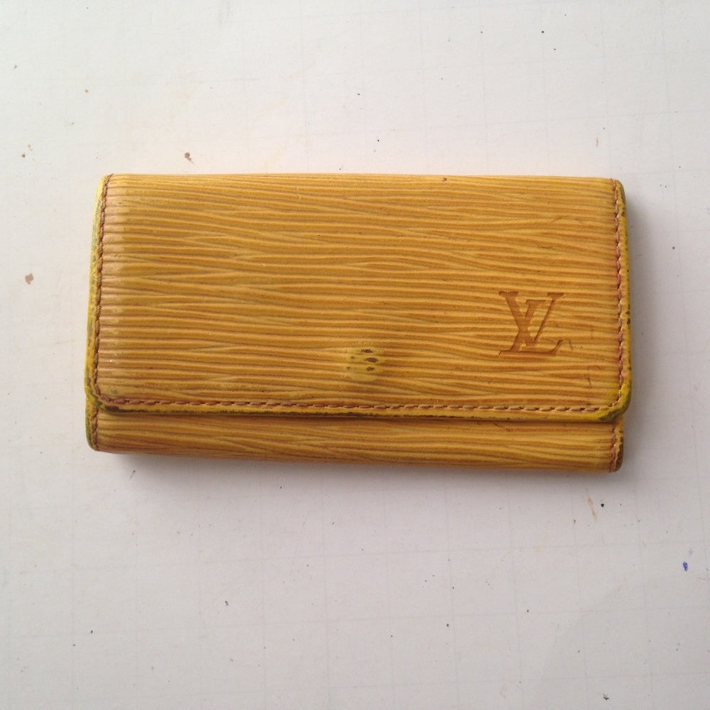 Louis Vuitton, Yellow Epi Leather 4-Hooks Key Case