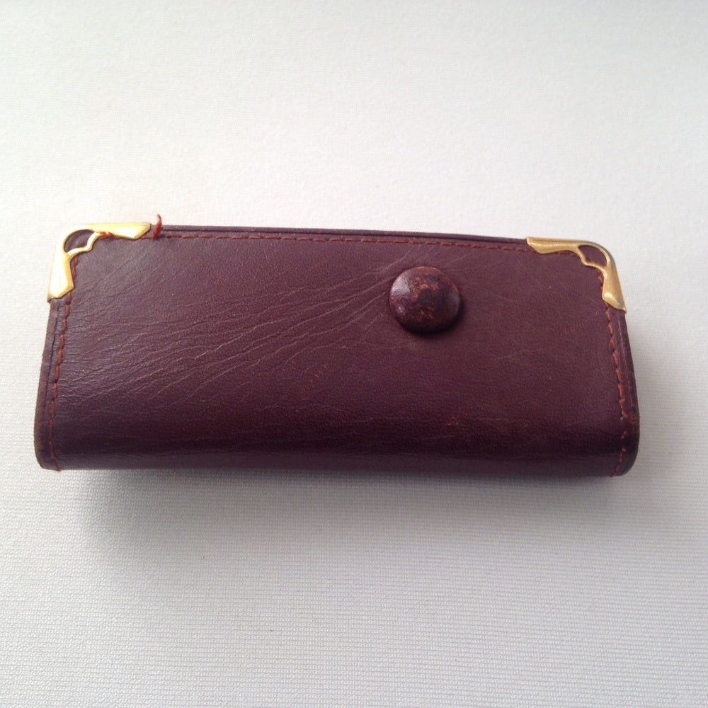 Rare, Cartier Burgundy Leather 4 Hooks Key Case