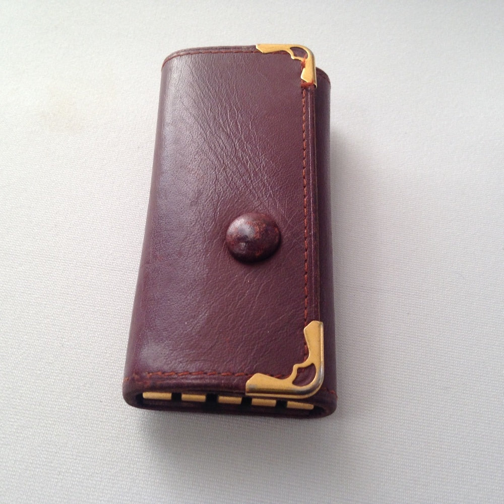 Rare, Cartier Burgundy Leather 4 Hooks Key Case