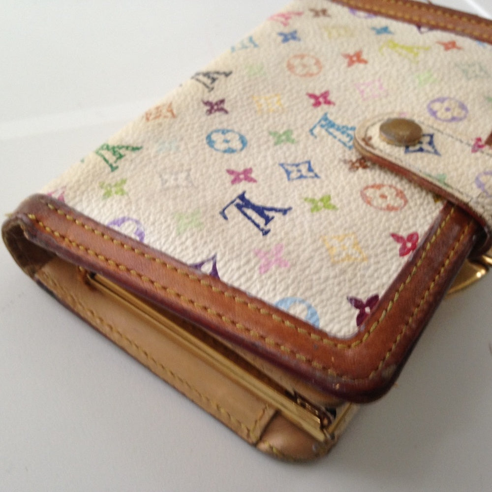Louis Vuitton Multi-color White Kisslock Wallet