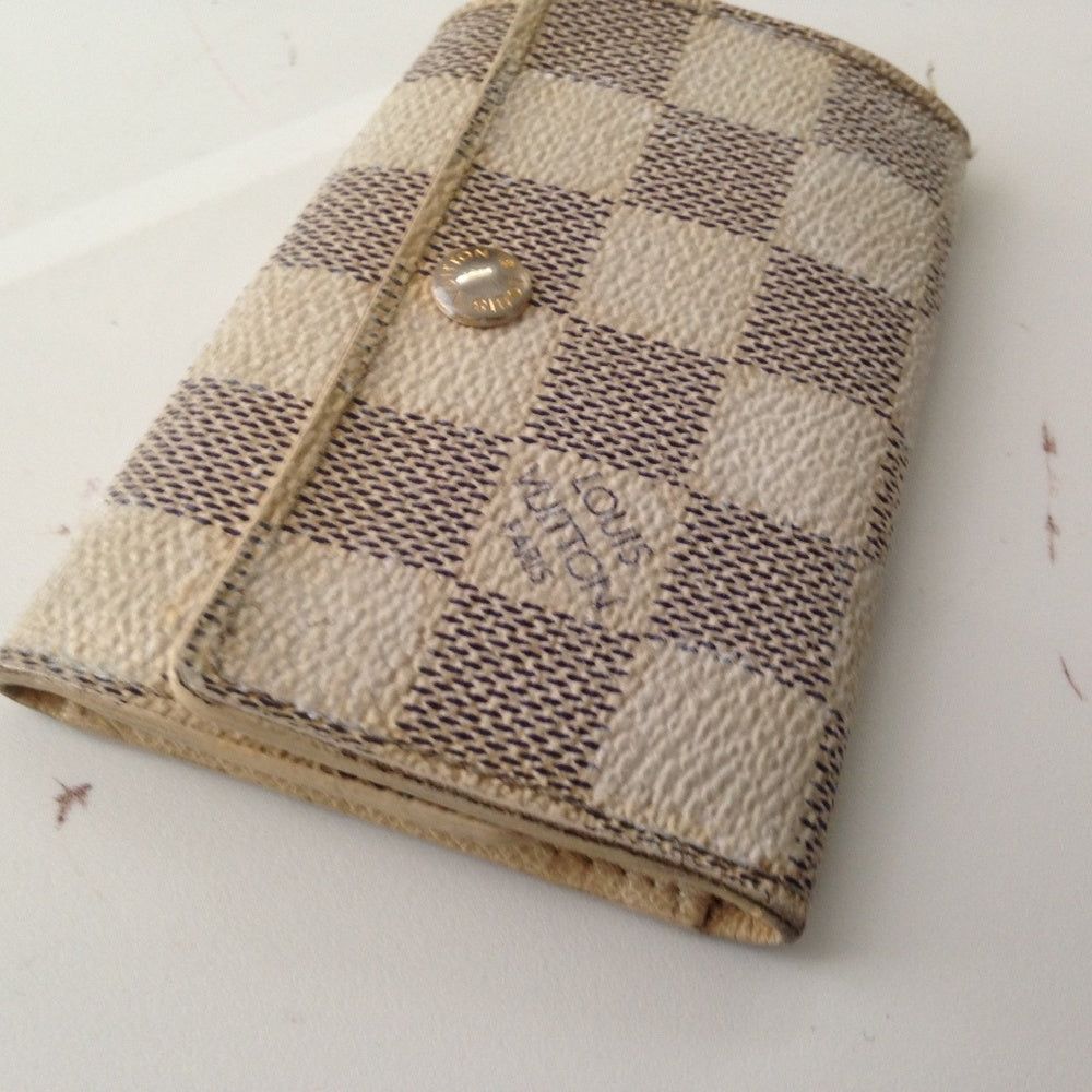 Louis Vuitton, Damier Azuzr 6-Hooks Key Case
