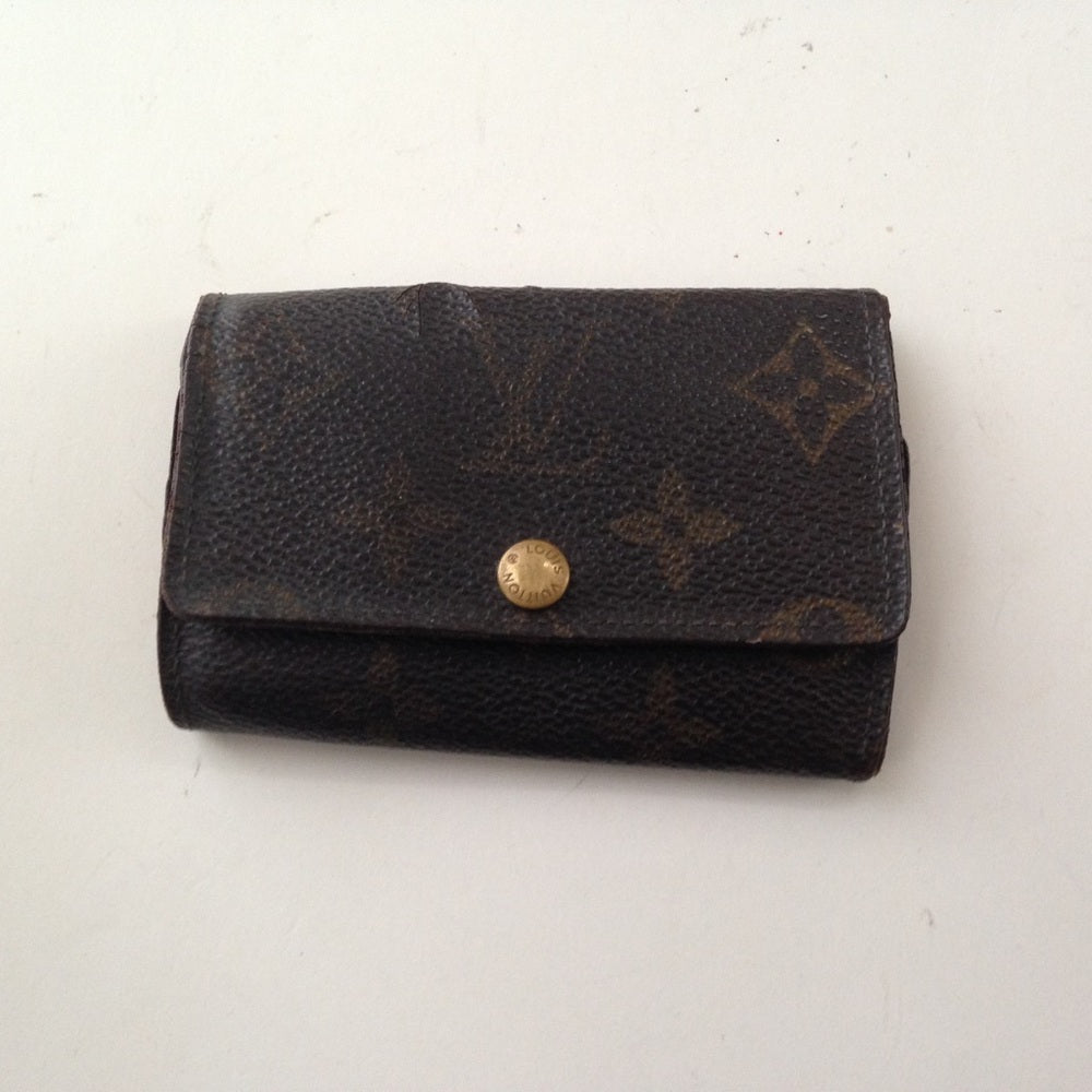 Louis Vuitton, Mono Brown 6-Hooks Key Case