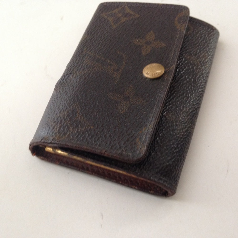 Louis Vuitton, Mono Brown 6-Hooks Key Case