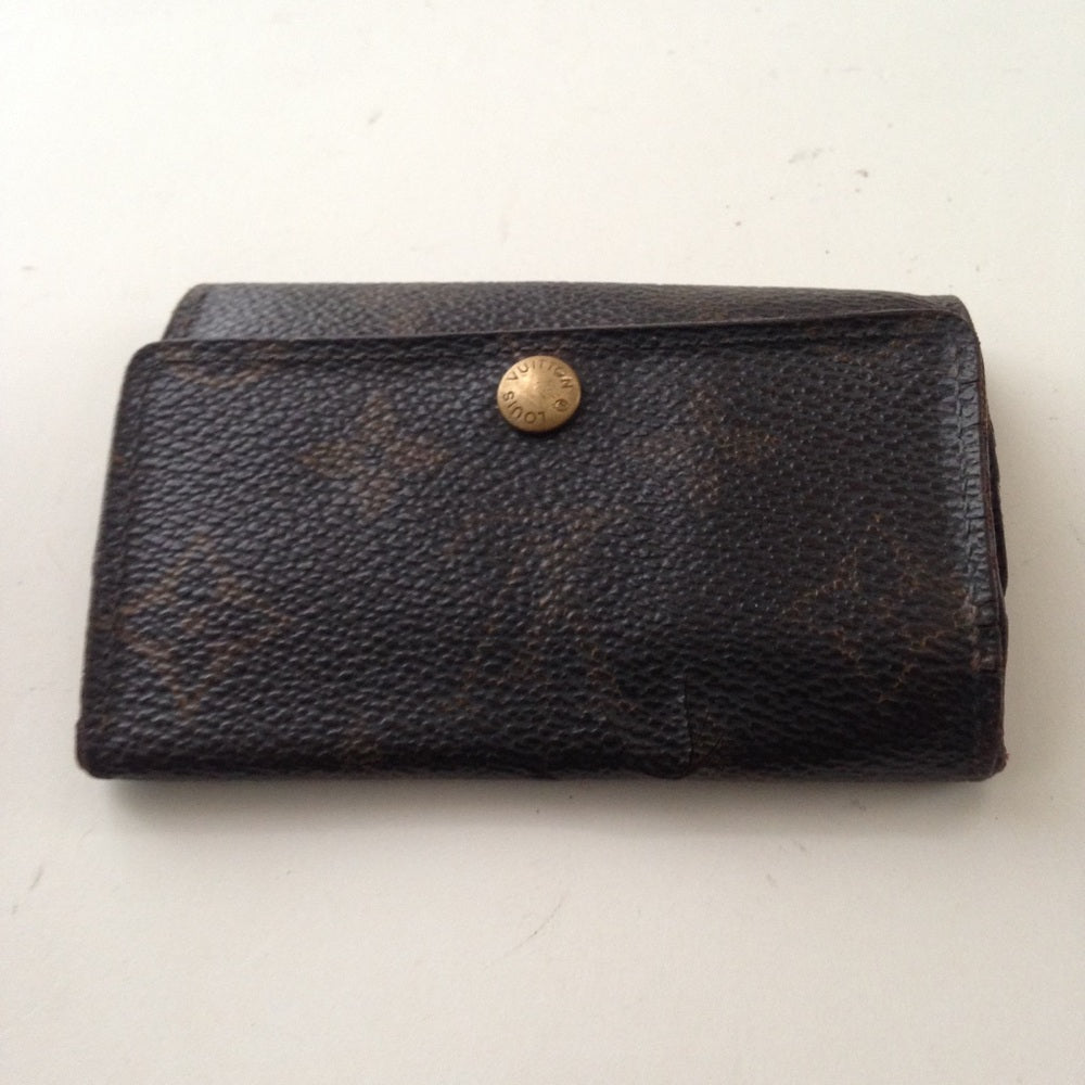 Louis Vuitton, Mono Brown 6-Hooks Key Case