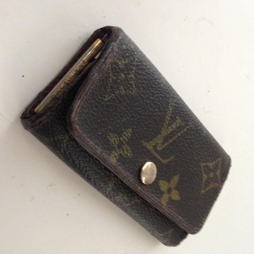 Louis Vuitton, Mono Brown 3 Hooks Key Case