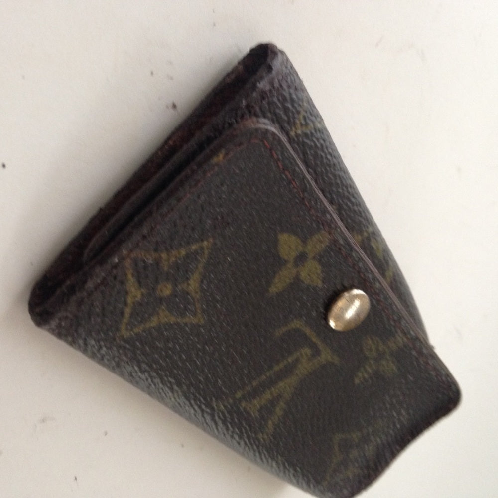 Louis Vuitton, Mono Brown 3 Hooks Key Case
