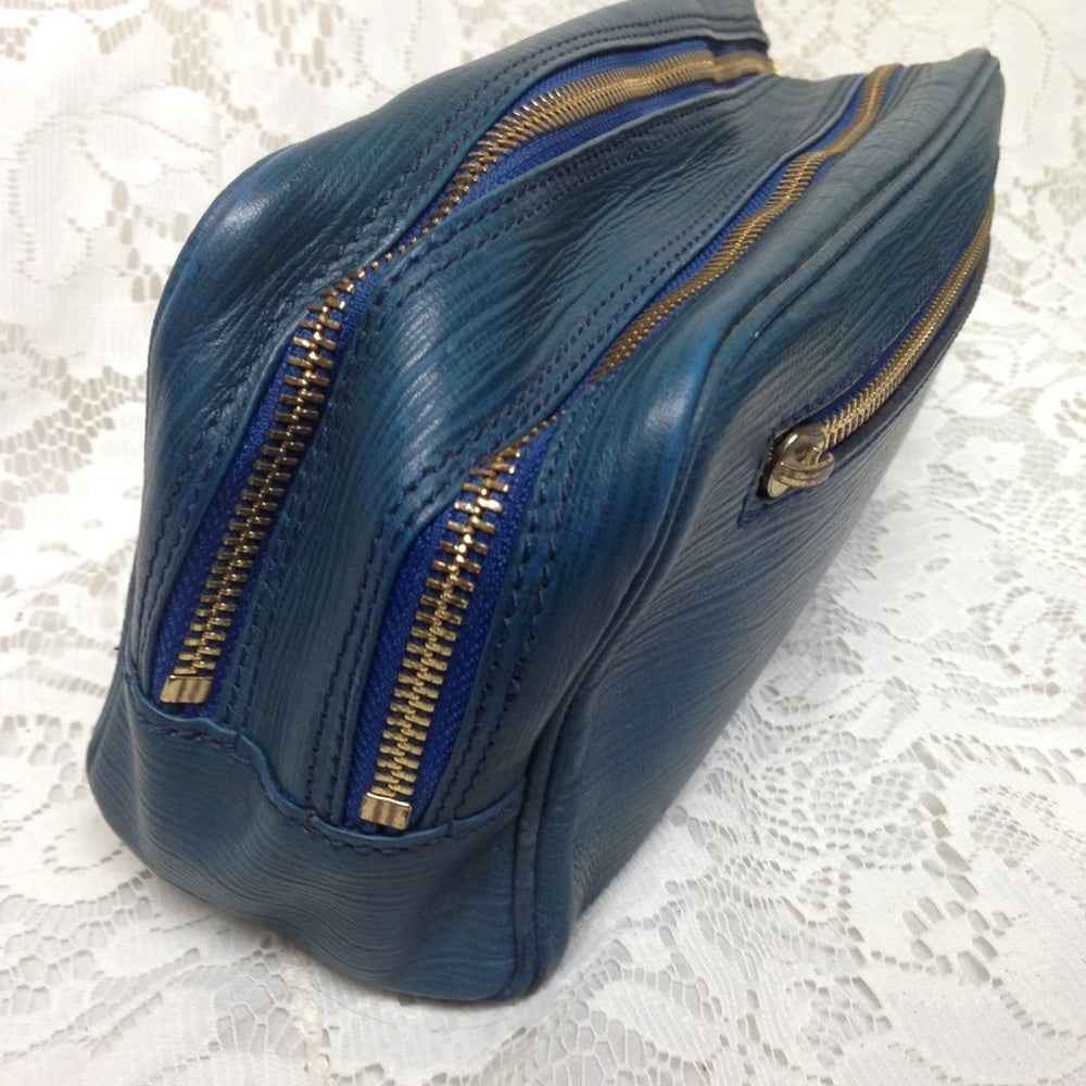 Versace Teal Leather Pouch Wristlet 9inx5inx3in