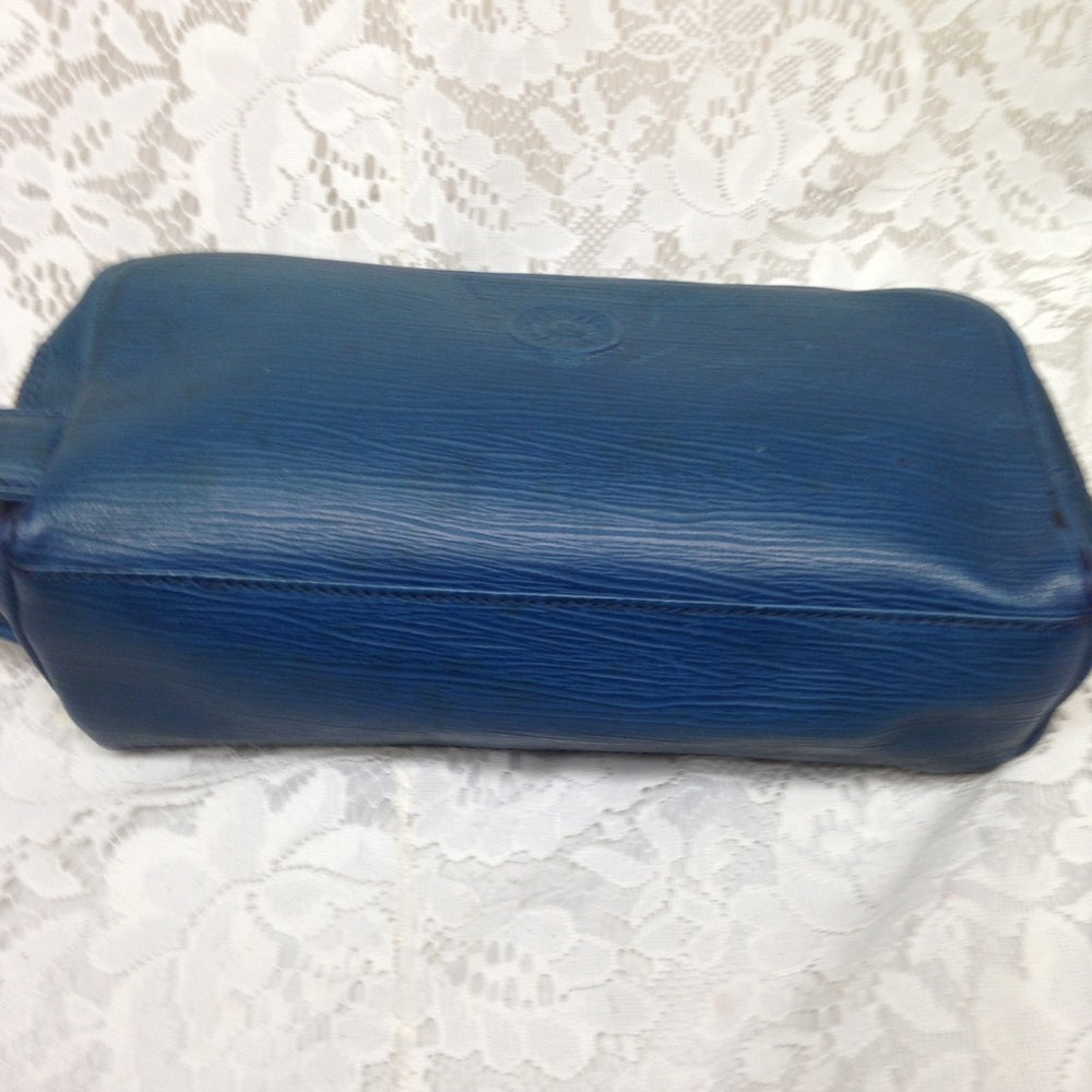 Versace Teal Leather Pouch Wristlet 9inx5inx3in