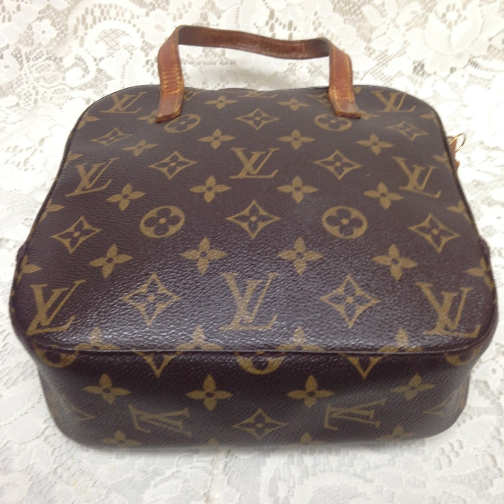 Louis Vuitton, Brown Mono Handbag-Crossbody