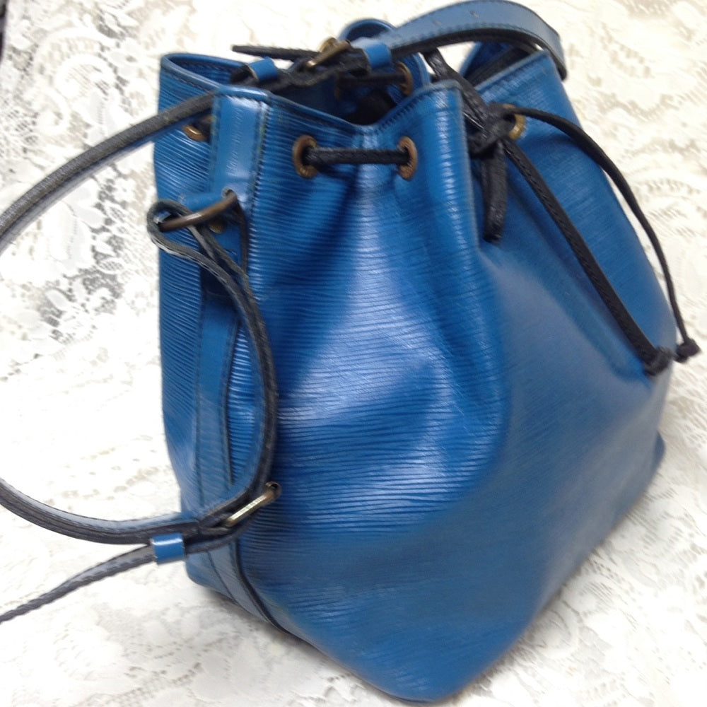 Louis Vuitton Blue Epi Leather Noe PM Shoulder Bag