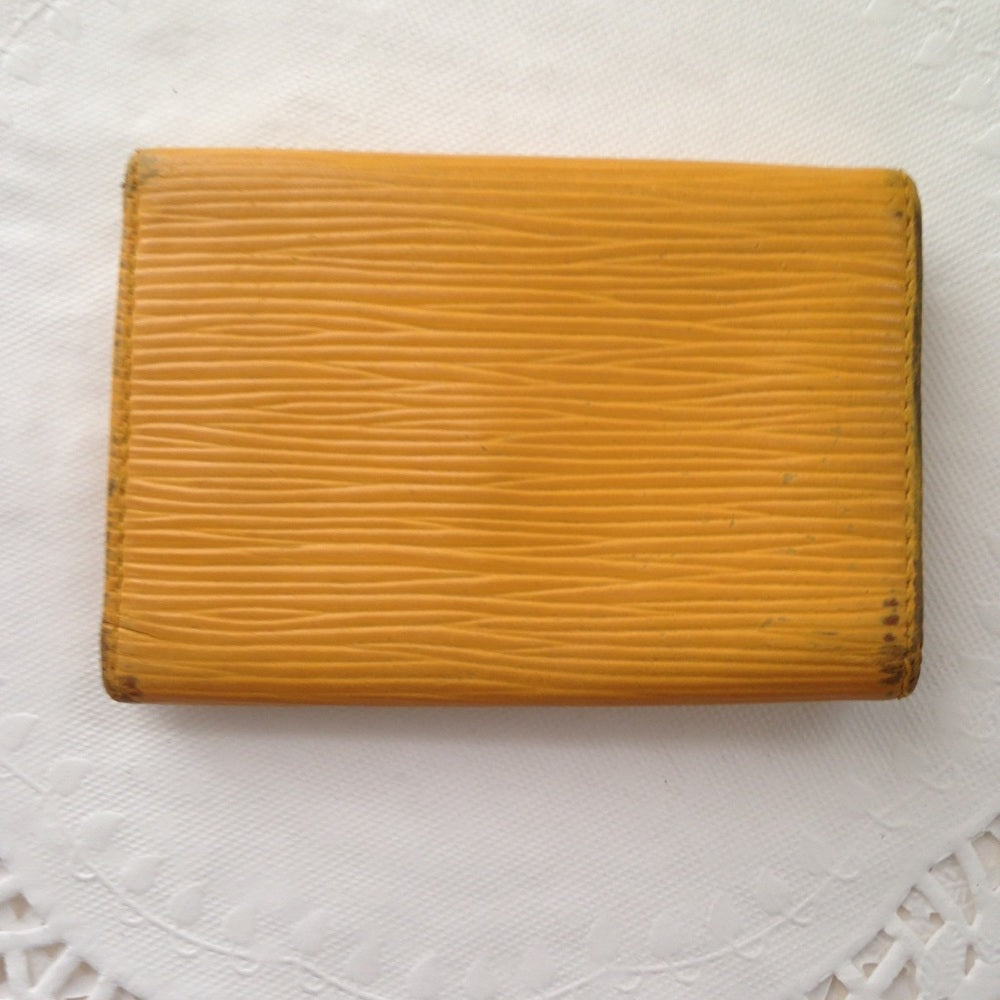 Louis Vuitton, Yellow Epi Leather 6-Hooks Key Case