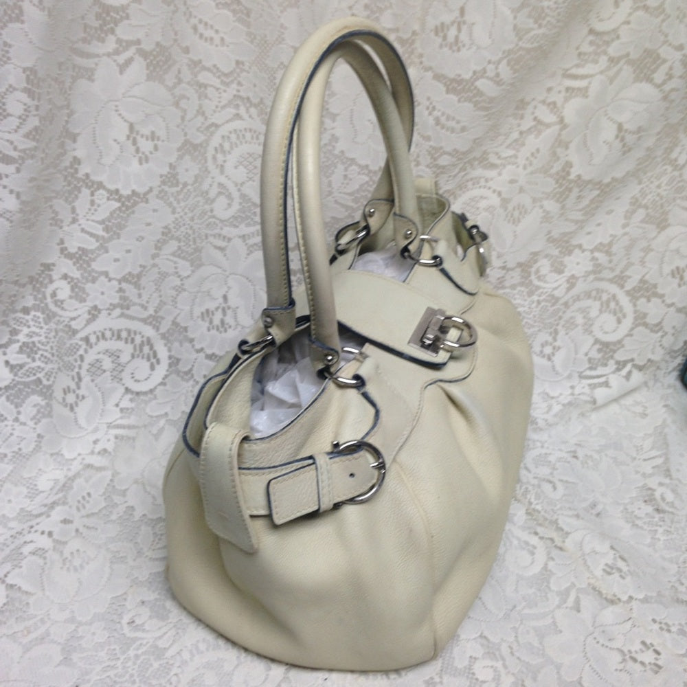 Ferragamo Beige Leather Handbag 10x10x6