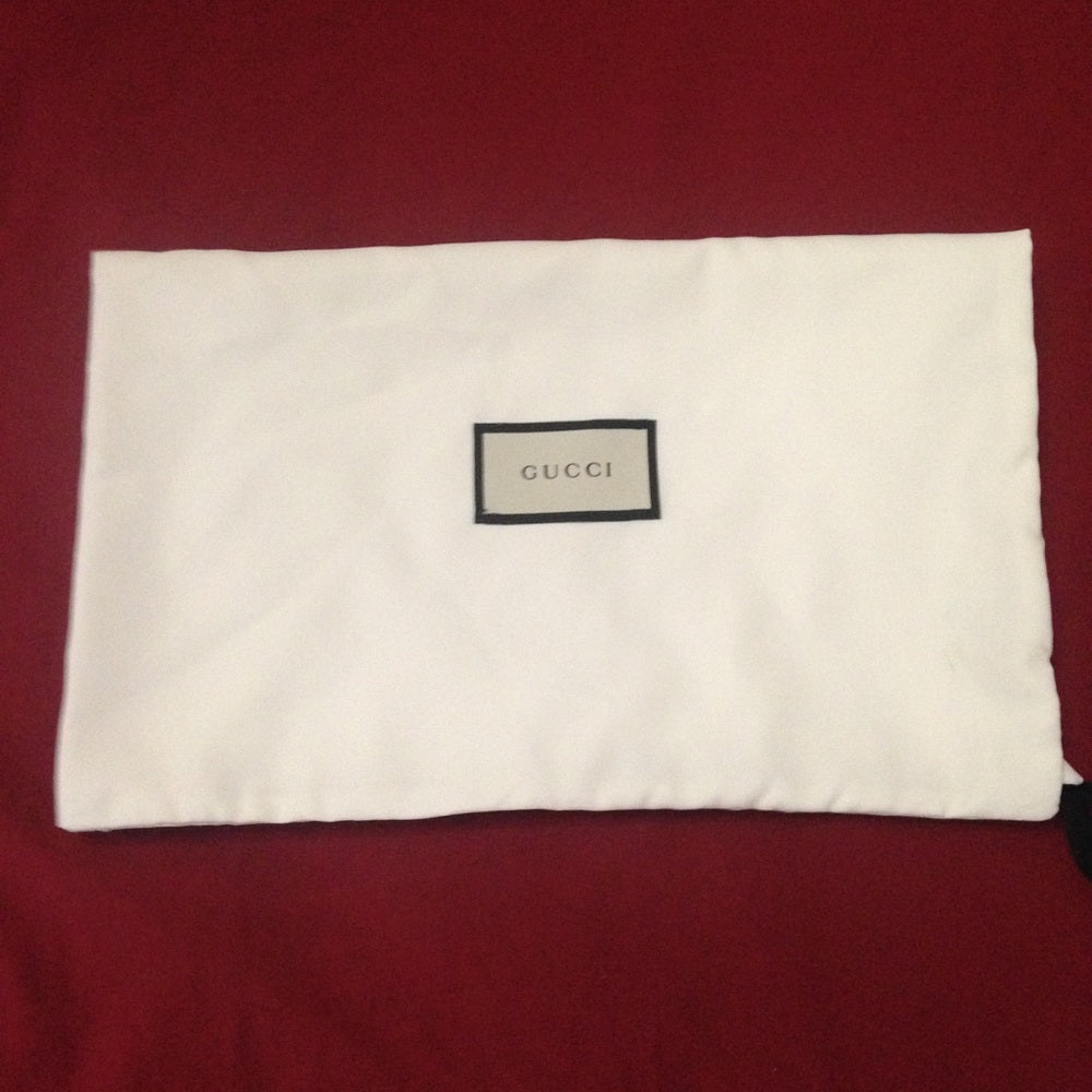 Gucci Medium Size White Dust Bag 17.5in x 14in (B)