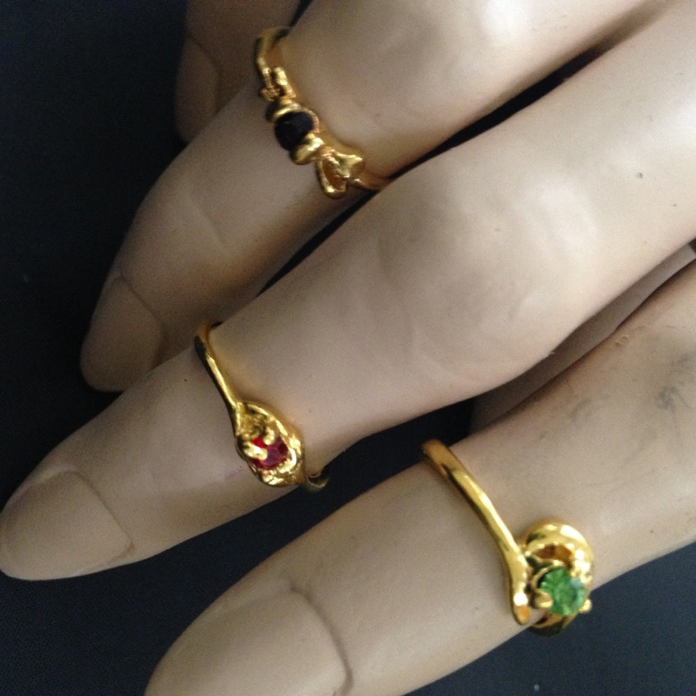 Vintage 3pc Gold Tiny Rings (size 4-5)