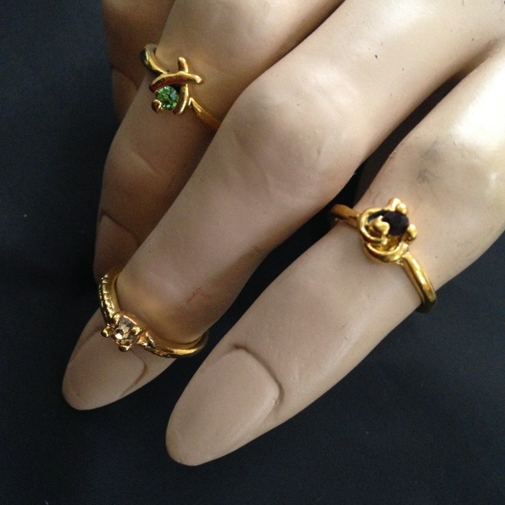 Vintage 3pc Gold Tiny Rings (size 5-6)