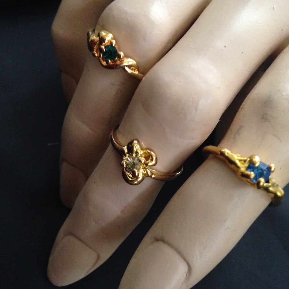 Vintage 3pc Gold Tiny Rings (size 5-6)