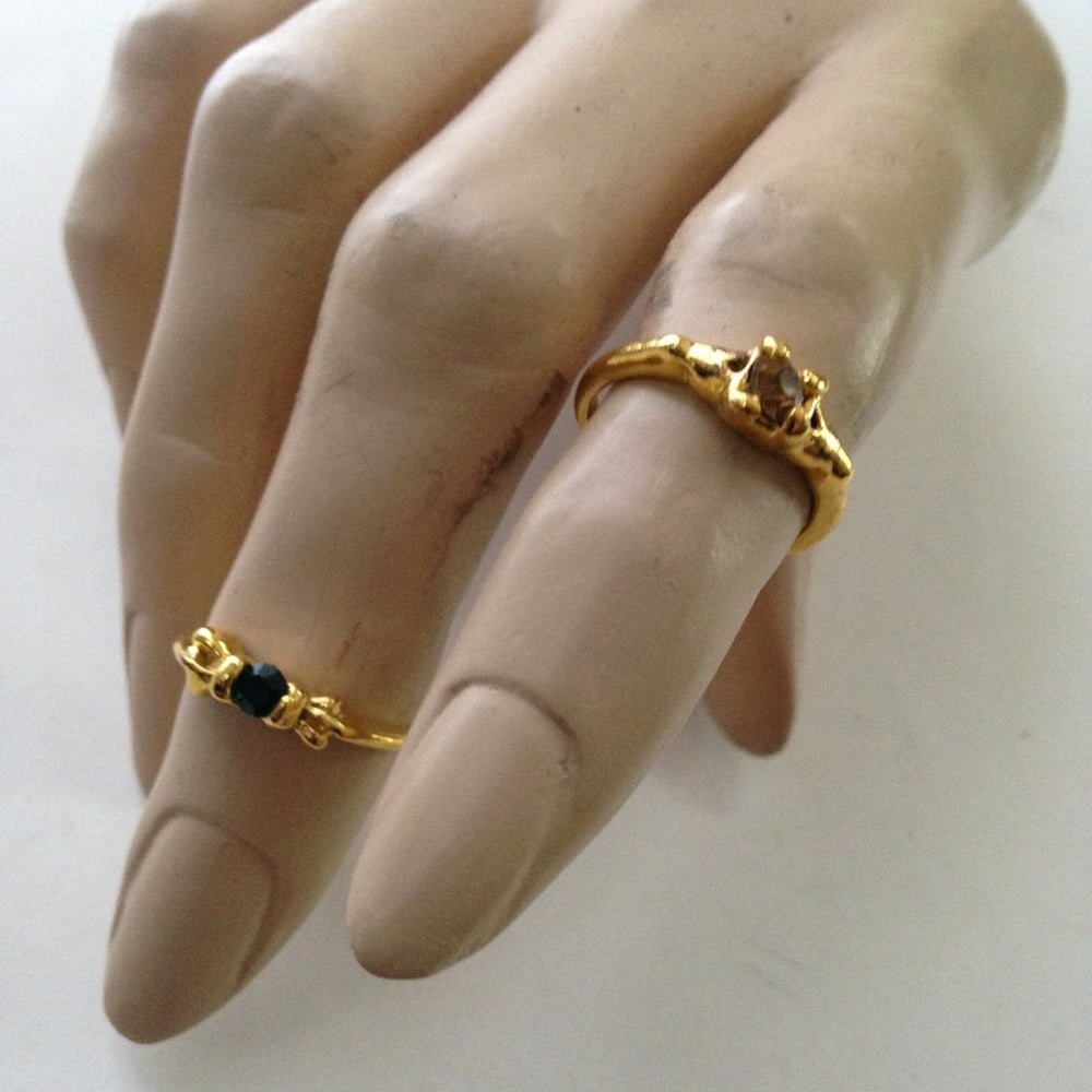 Vintage 2pc Gold Tiny Rings (size 5-6)