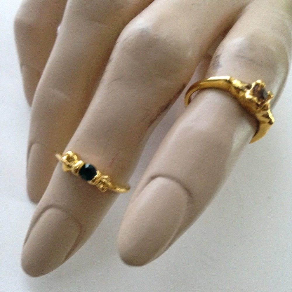 Vintage 2pc Gold Tiny Rings (size 5-6)
