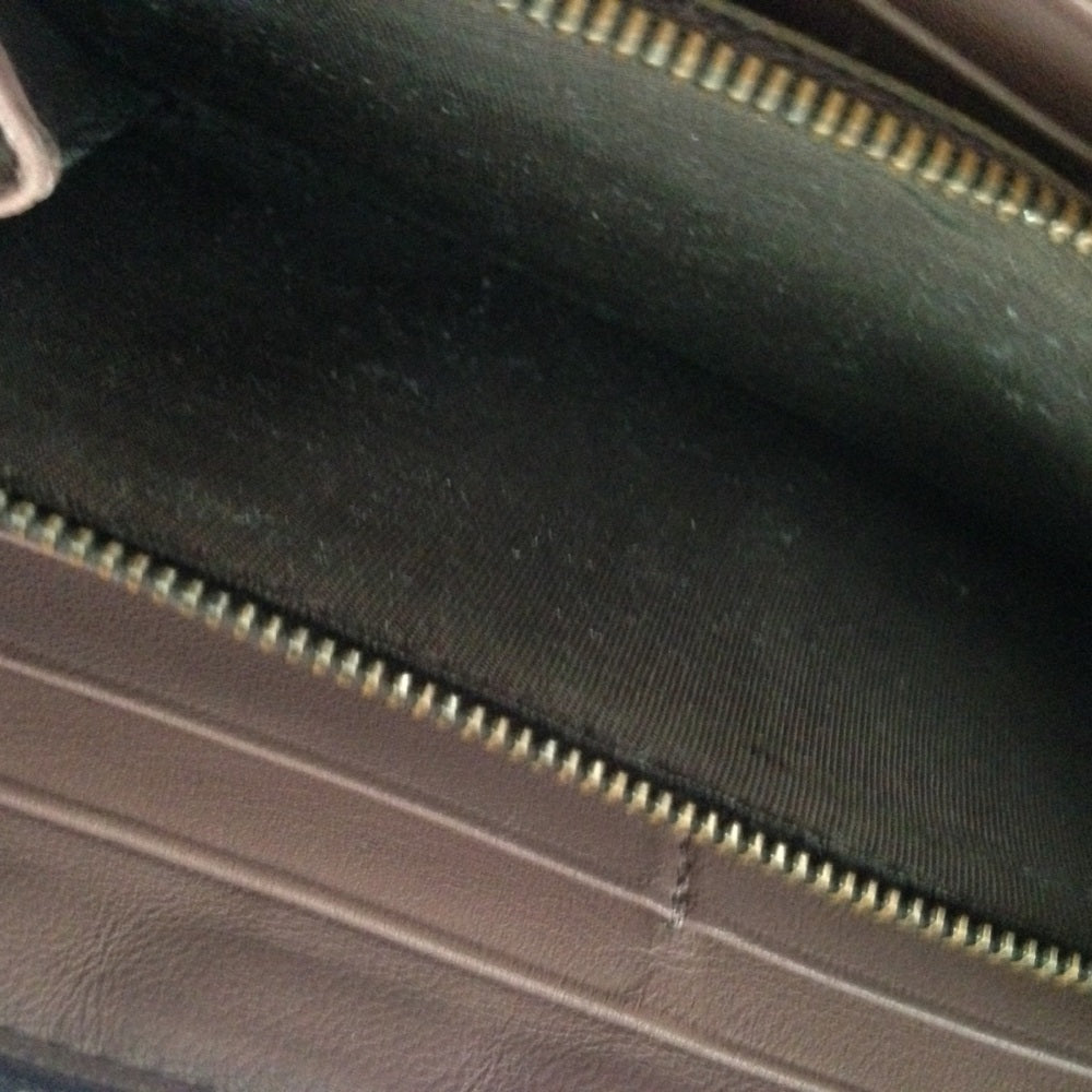 Bottega Veneta Black Leather Zip-Around Long Wall