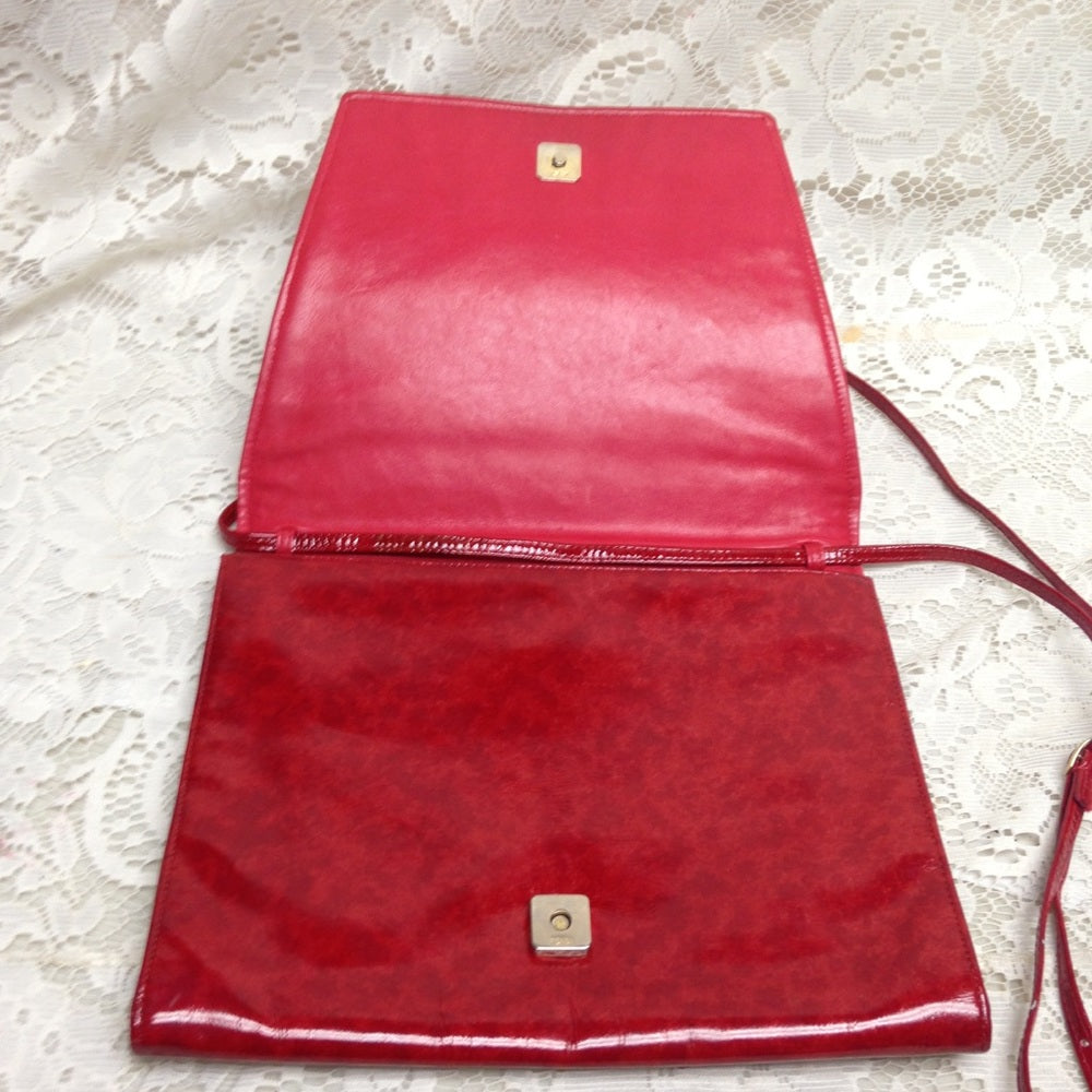 Fendi Red Patent Leather Clutch-Crossbody