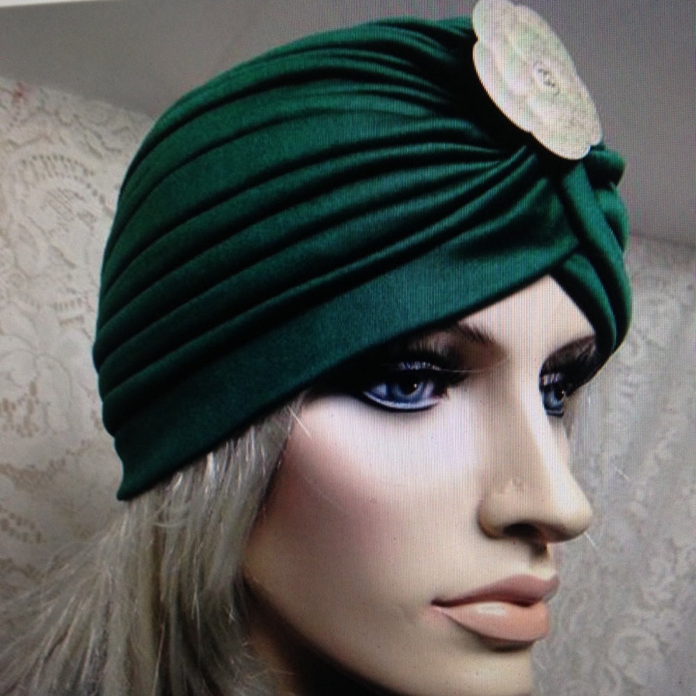 Fabulous Green Cloche, Turban, Flapper Style Hat