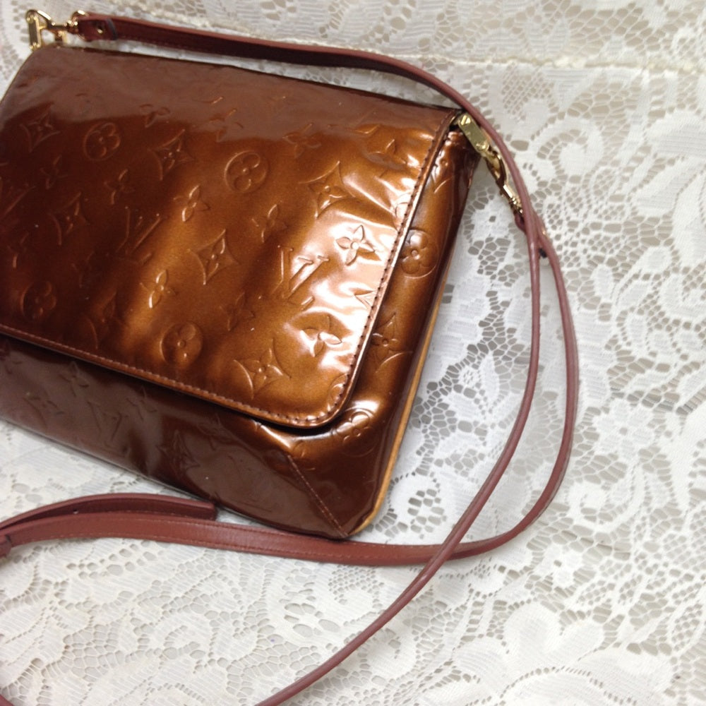 Louis Vuitton Bronze Vernis Shoulder-Crossbody