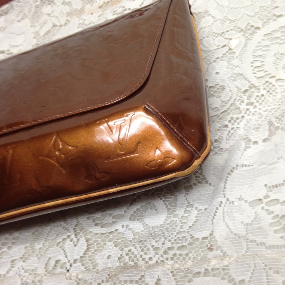 Louis Vuitton Bronze Vernis Shoulder-Crossbody