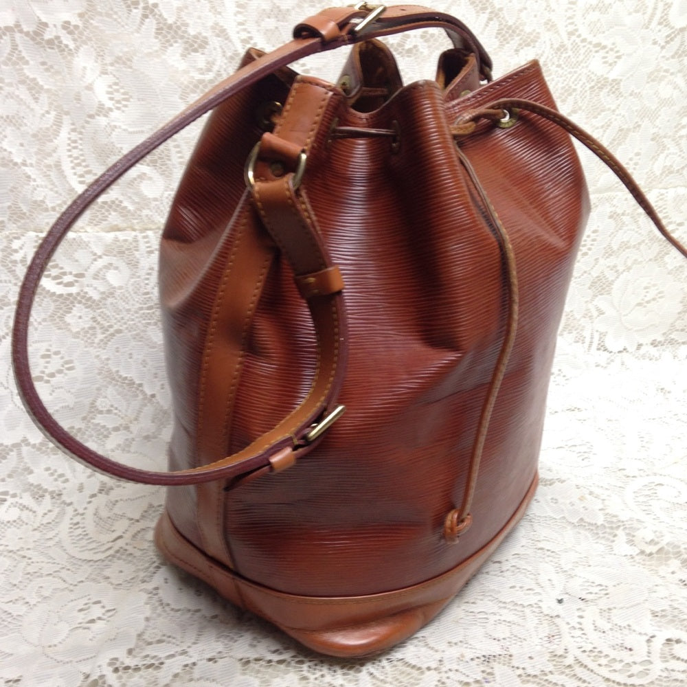 Louis Vuitton Brown Epi Leather GM Noe Draw String
