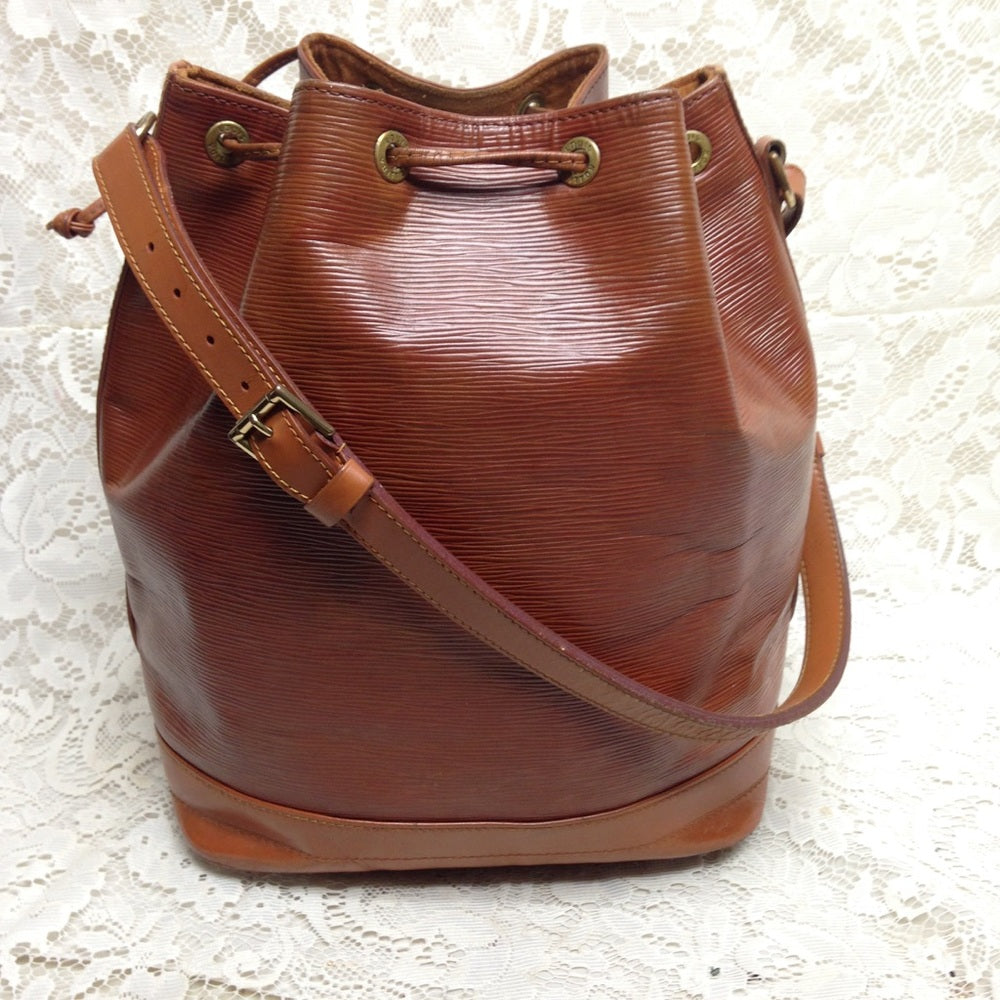 Louis Vuitton Brown Epi Leather GM Noe Draw String