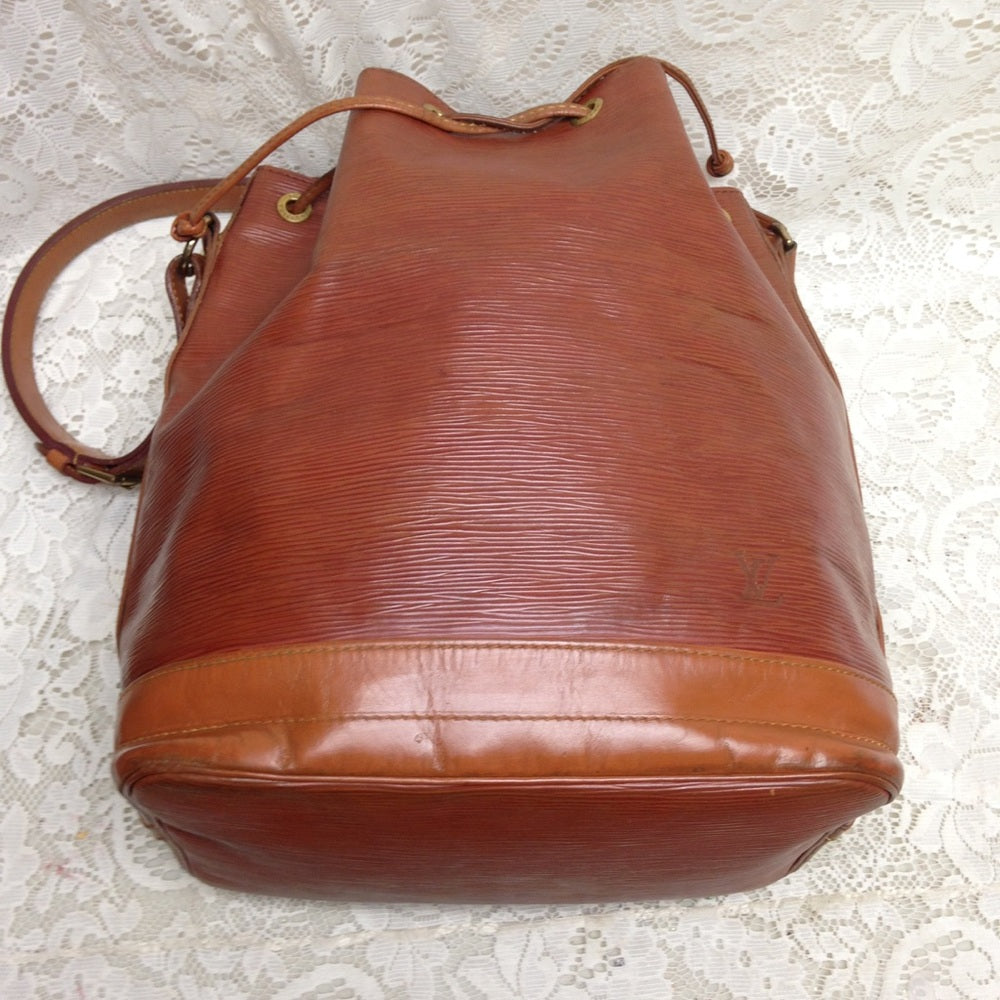 Louis Vuitton Brown Epi Leather GM Noe Draw String