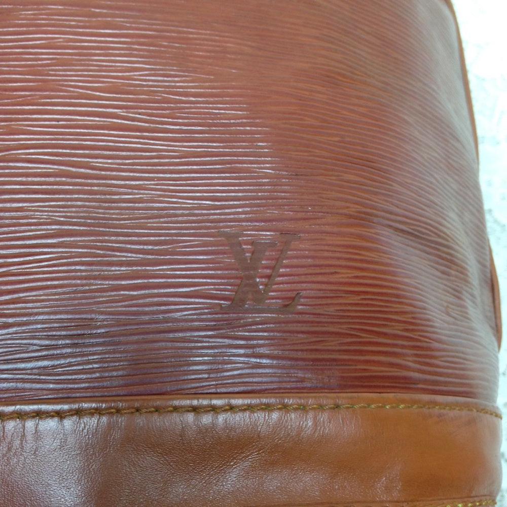 Louis Vuitton Brown Epi Leather GM Noe Draw String