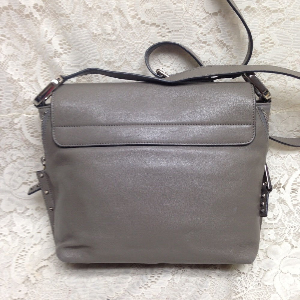 Marc by Marc Jacobs Gray Leather Shoulder-Crossbody