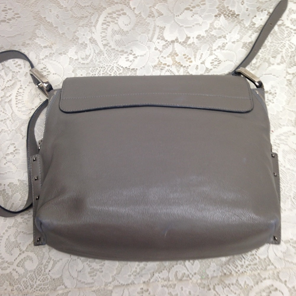 Marc by Marc Jacobs Gray Leather Shoulder-Crossbody