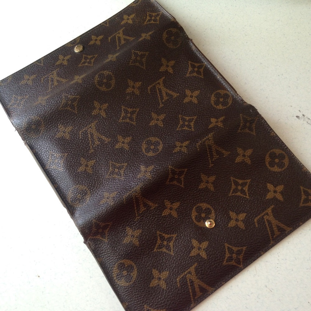 Louis Vuitton, Brown Mono, Bi-Fold Long Wallet