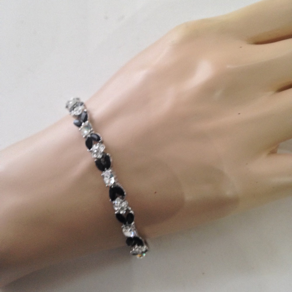2pc Lot Black and Purple Rhinestone Bracelets