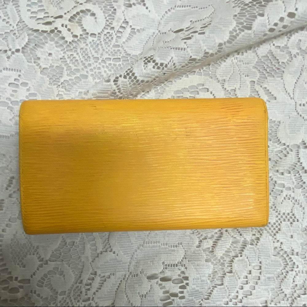 Louis Vuitton, Yellow Epi Leather Bi-fold Wallet