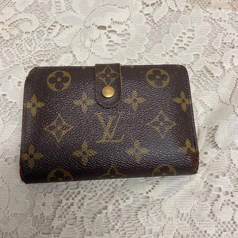 Louis Vuitton Brown Mono Kisslock Compact Wallet