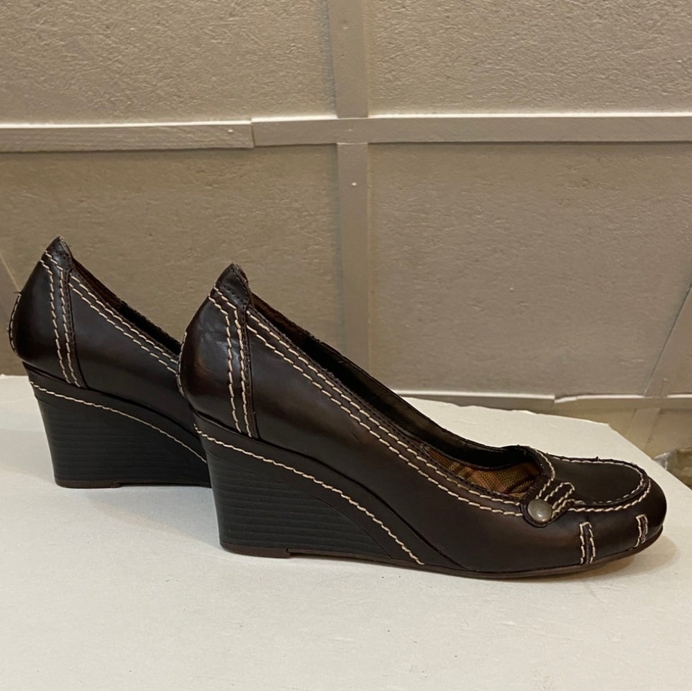 Madden Girl, Brown Leather Wedges - Size 8