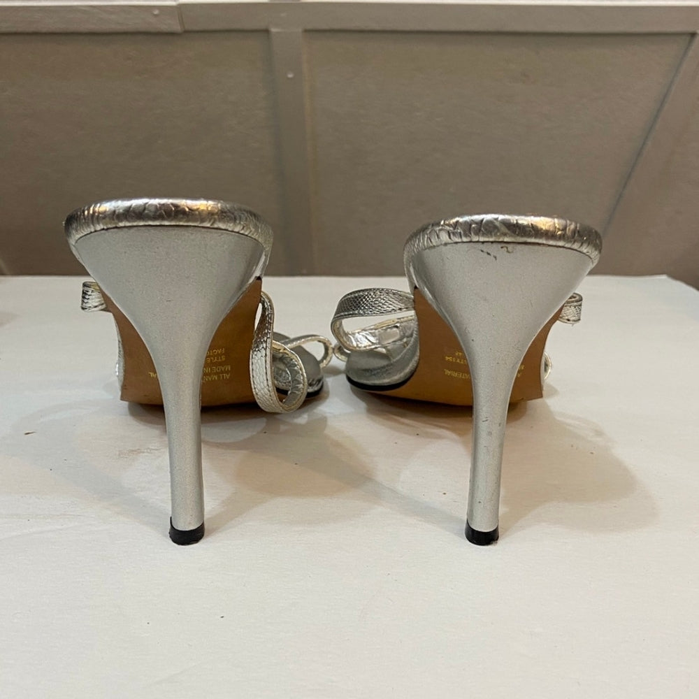 White Rose, Silver Heels - Size 9