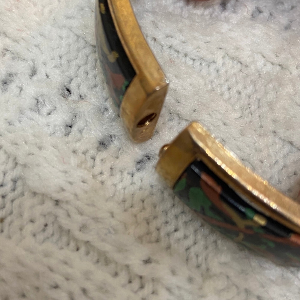 Vintage Gold Hinged Bangle