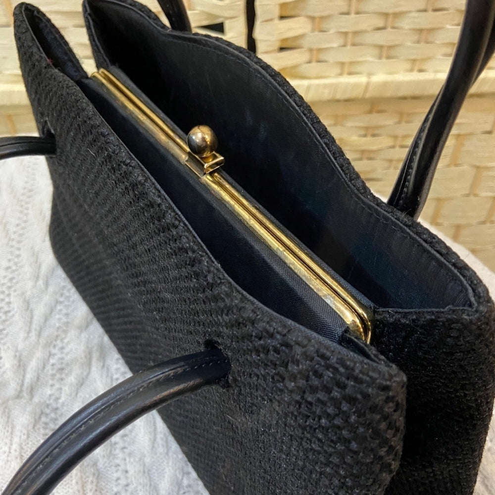 Vintage Dover Black Clasp Hand Bag