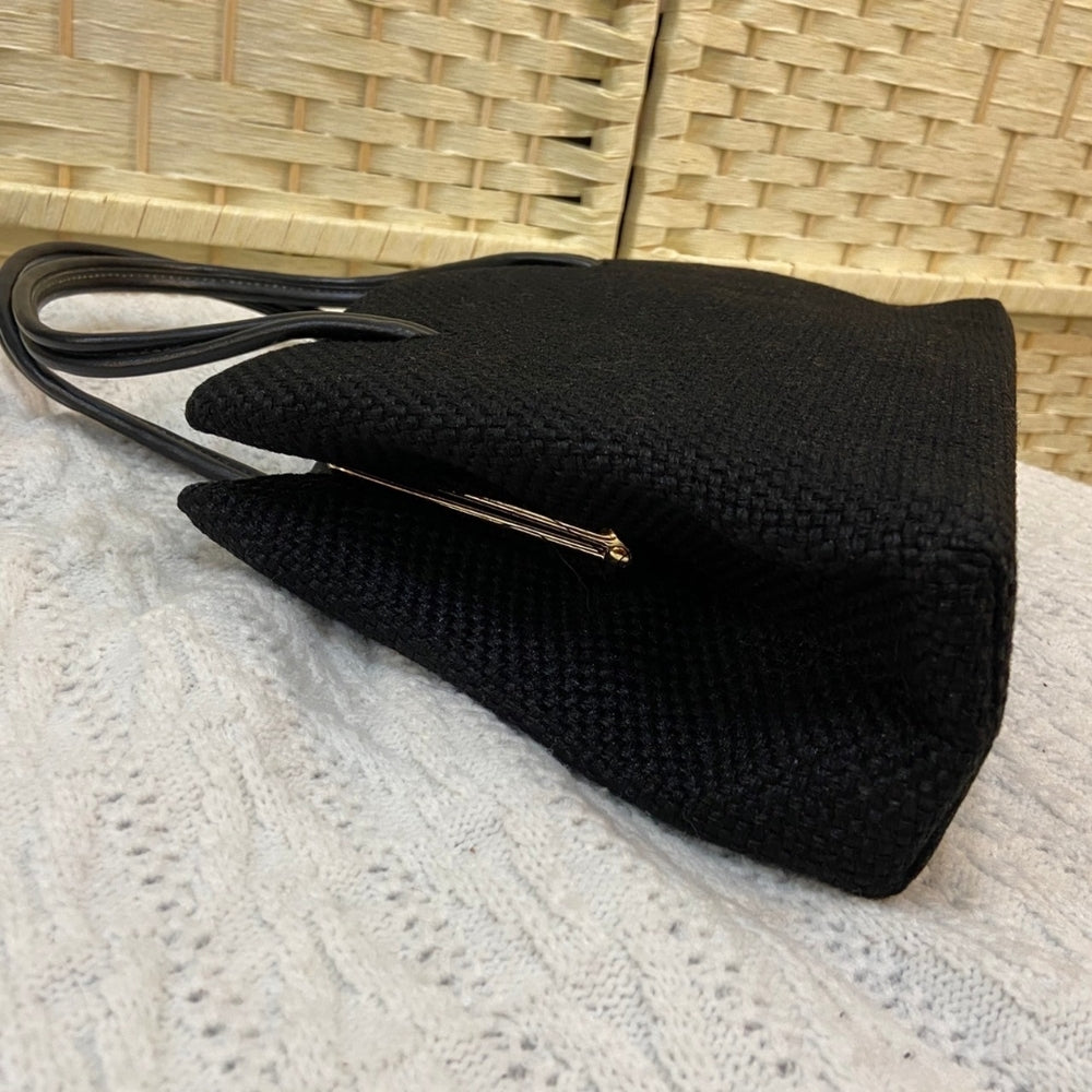 Vintage Dover Black Clasp Hand Bag