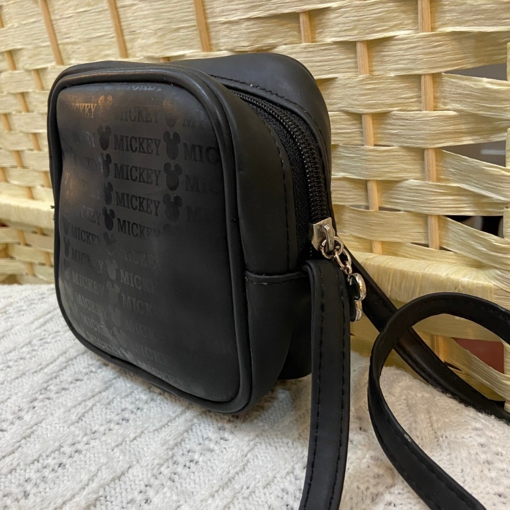 Walt Disney World, Mickey Crossbody Bag