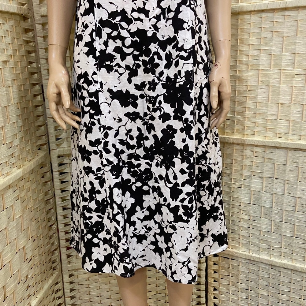 Villager Liz Claiborne, Black and White Floral Dress - Size 14