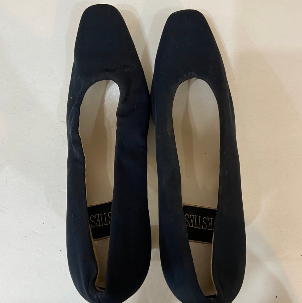 Westies, Black Heels - Size 8